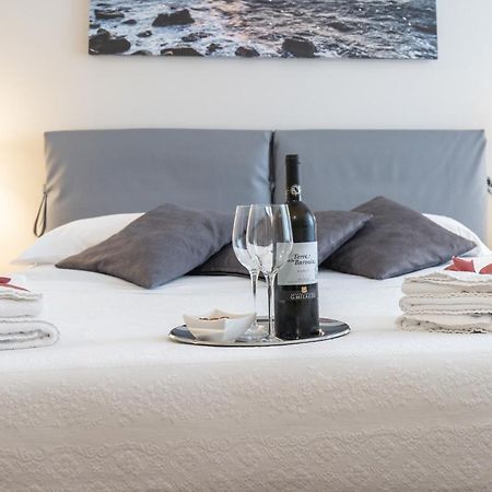 Bed and Breakfast Il Leone Blu à Catane Extérieur photo